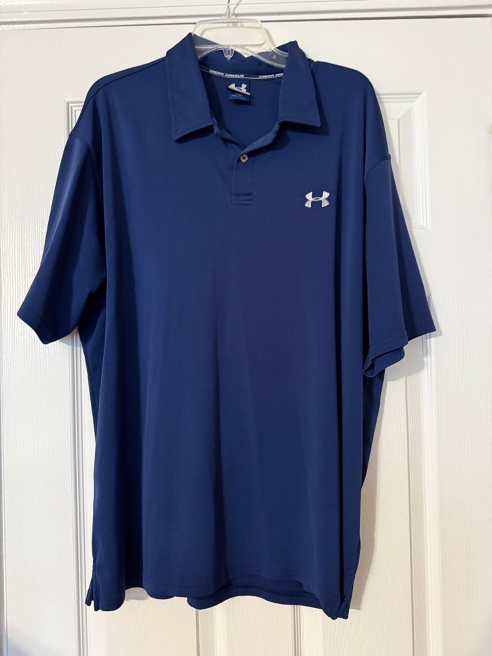 Under Armour Men’s navy Blue Short-Sleeve Polo XL